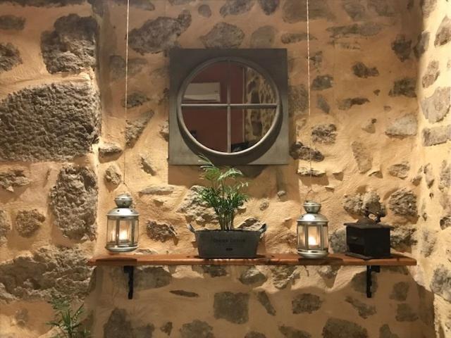 Chez Marinou Bed and breakfast Chirols